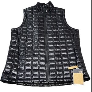 The North Face NWT ThermoBall Eco Vest Black XL Insulated Packable Puffer